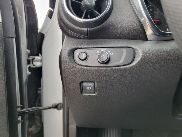 Used 2022 Chevrolet Blazer LT image 15
