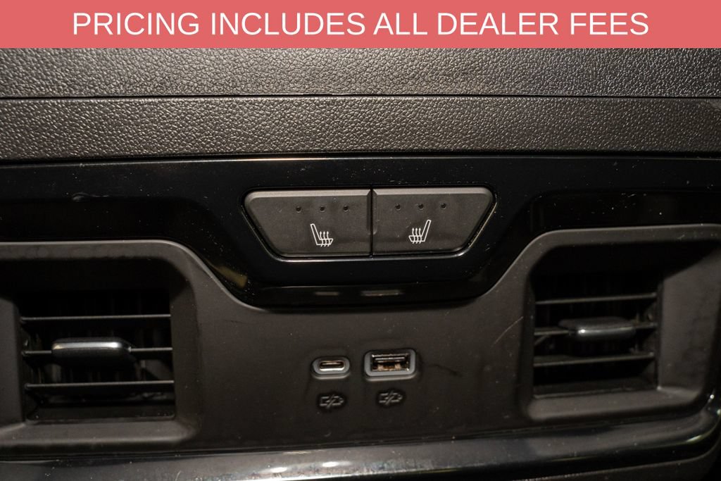 Used 2023 GMC Sierra 1500 AT4 w/ AT4 Preferred Package AWD/4WD image 8