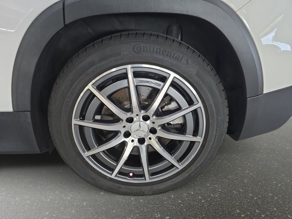 Used 2023 Mercedes-Benz GLB 35 AMG 4MATIC image 31