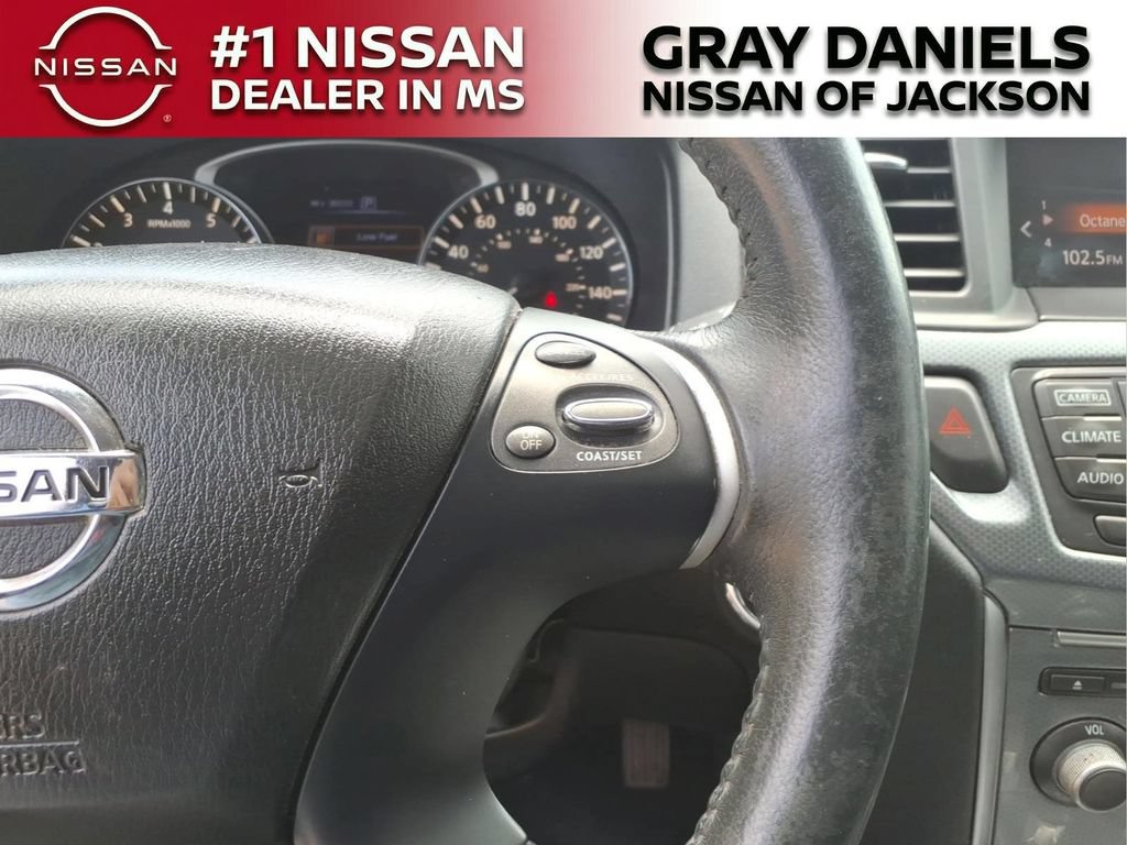 Used 2017 Nissan Pathfinder SL w/ SL Tech Package AWD/4WD image 15