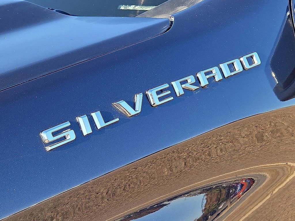Used 2023 Chevrolet Silverado 1500 LT w/ Protection Package image 12