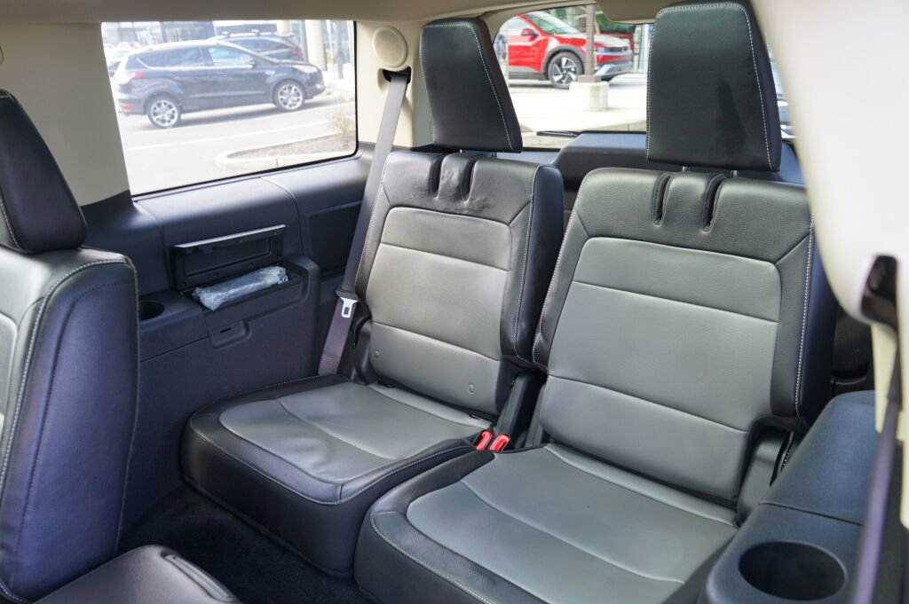 Used 2013 Ford Flex Limited image 18