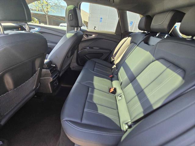 Used 2024 Audi Q4 e-tron Prestige image 21