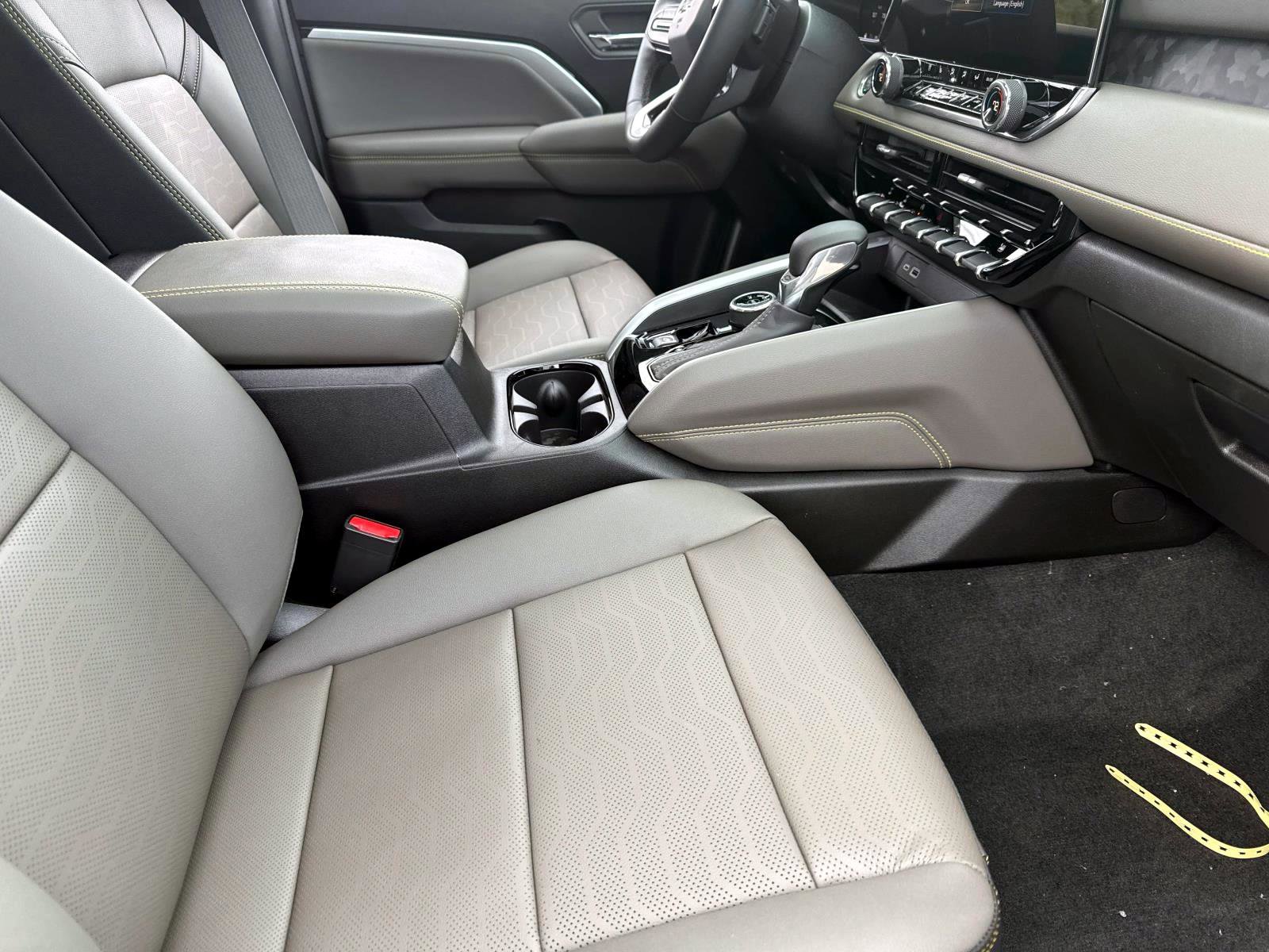 New 2026 Chevrolet Colorado ZR2 w/ Technology Package image 12