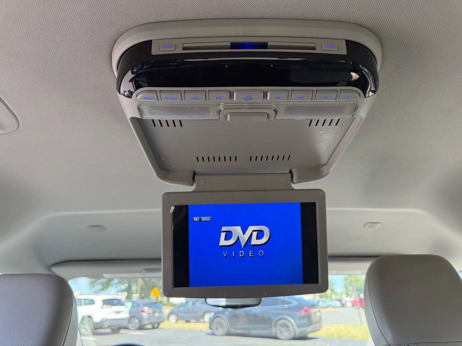 Used 2017 Chrysler Pacifica Touring-L image 29