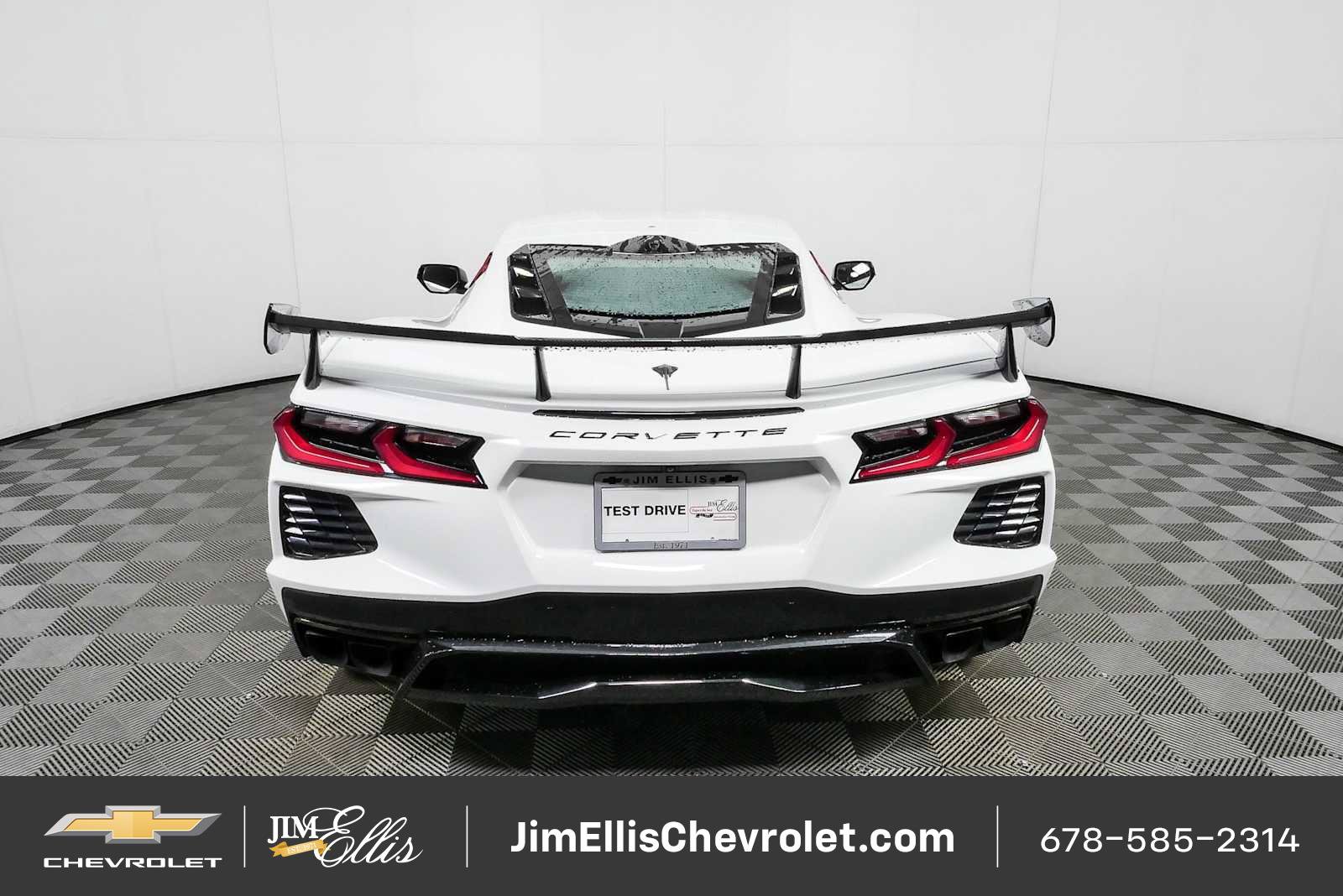 Certified 2024 Chevrolet Corvette Stingray Preferred Cpe w/ Stealth Interior Trim Package RWD image 24