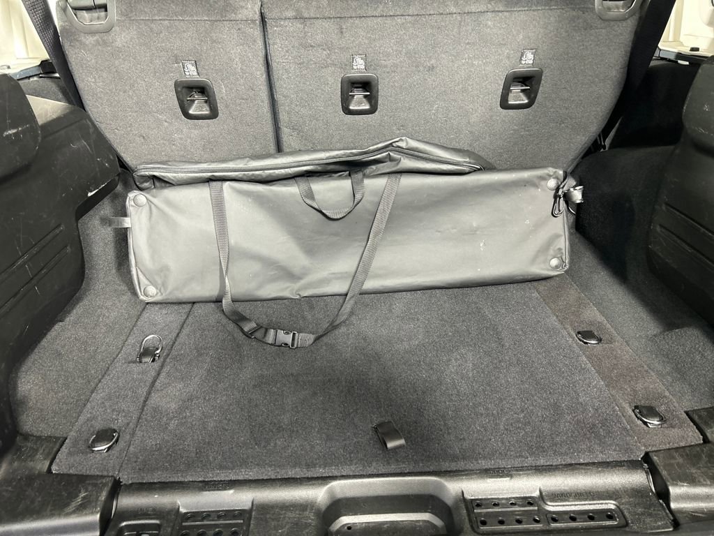 Used 2024 Jeep Wrangler Unlimited Rubicon image 20