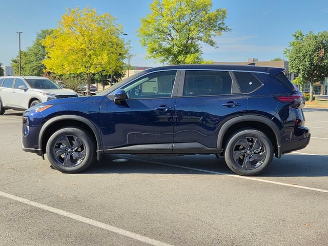 New 2026 Nissan Rogue SV FWD image 2
