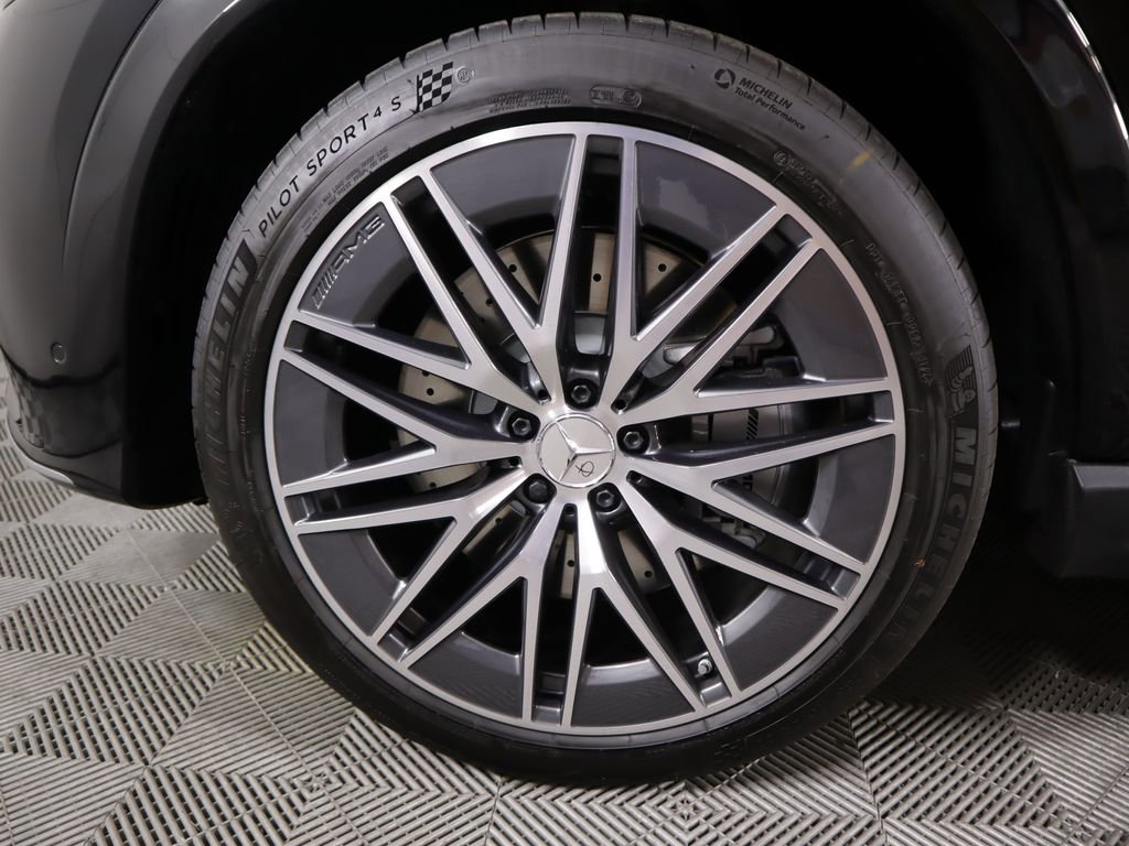 New 2026 Mercedes-Benz GLE 53 AMG 4MATIC Coupe image 32