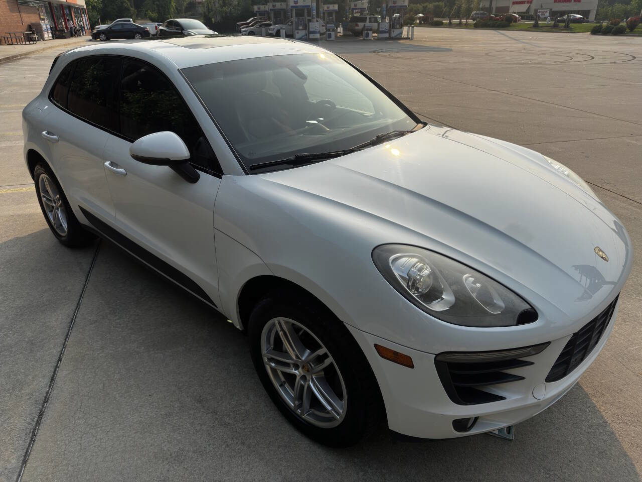 Used 2016 Porsche Macan S image 15