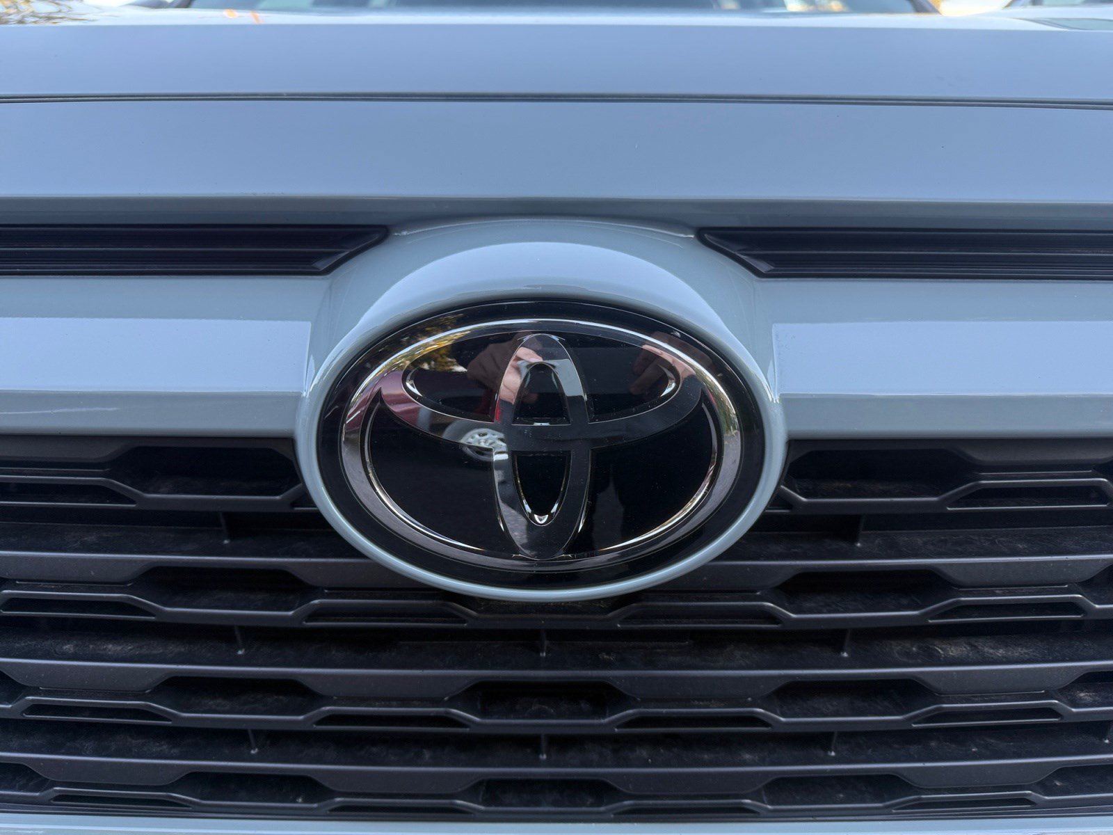 Certified 2021 Toyota RAV4 XLE w/ XLE Grade Weather Package AWD/4WD image 22
