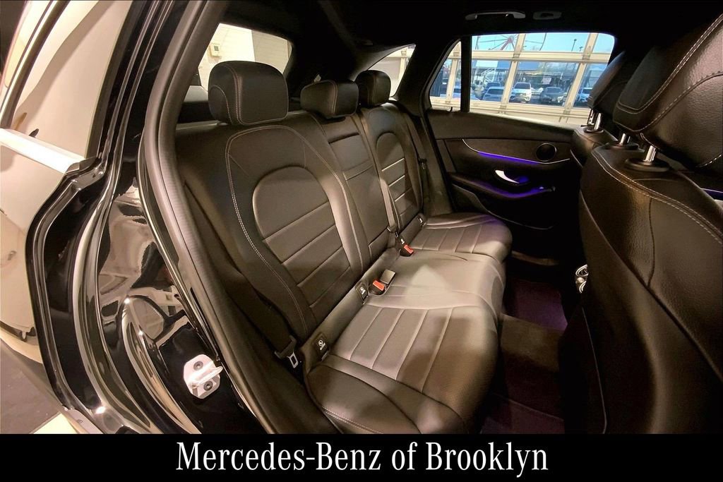 Used 2022 Mercedes-Benz GLC 300 4MATIC image 21