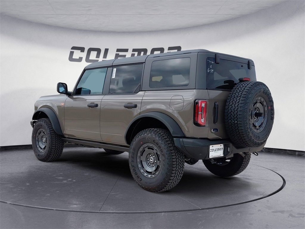 New 2025 Ford Bronco Badlands w/ Sasquatch Package image 3