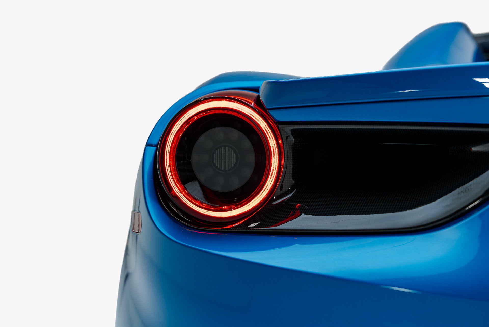 Used 2019 Ferrari 488 Spider RWD image 35