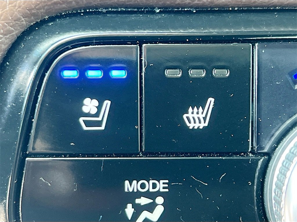 Used 2024 Honda Pilot Elite image 21