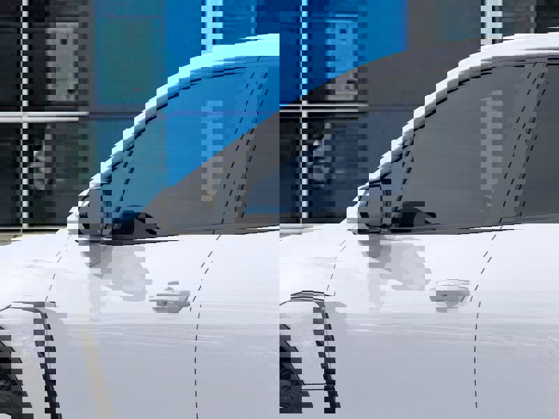 New 2025 Chevrolet Blazer EV LT image 12