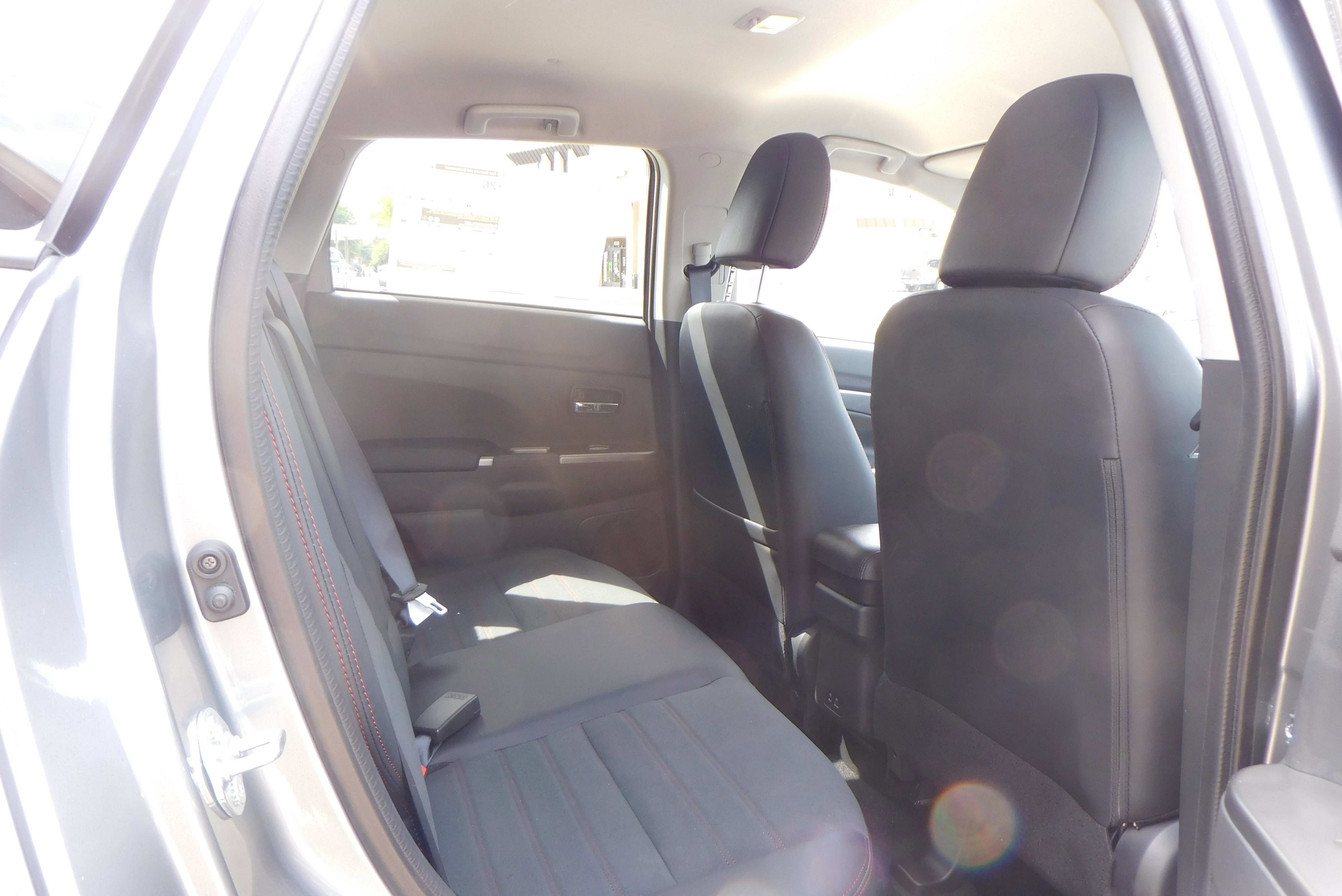 New 2025 Mitsubishi Outlander Sport SE image 38