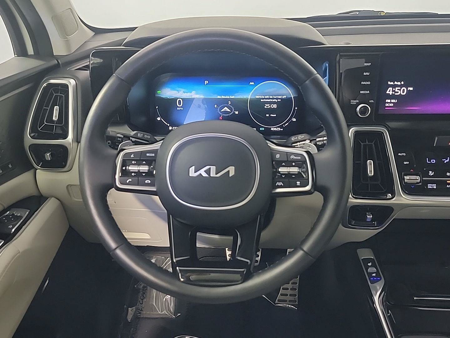 Certified 2023 Kia Sorento SX Prestige AWD/4WD image 22