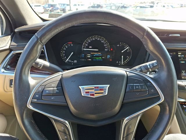 Used 2018 Cadillac XT5 Premium Luxury image 2