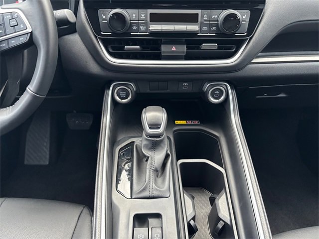 Used 2025 Toyota Grand Highlander AWD image 11