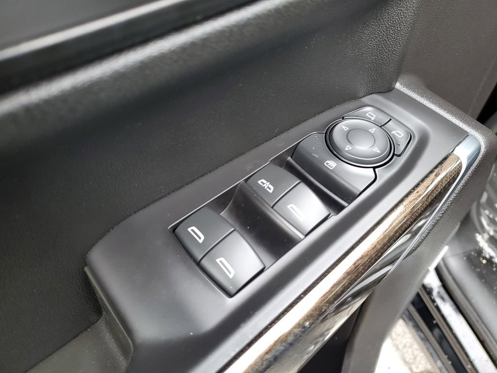 Used 2021 Chevrolet Silverado 1500 LT Trail Boss w/ Convenience Package II AWD/4WD image 24