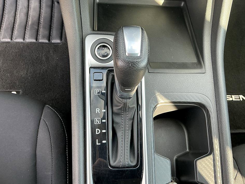 Used 2024 Nissan Sentra SV image 18