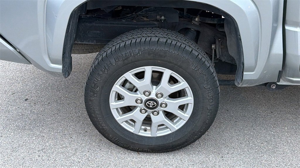 Used 2024 Toyota Tacoma SR5 image 9