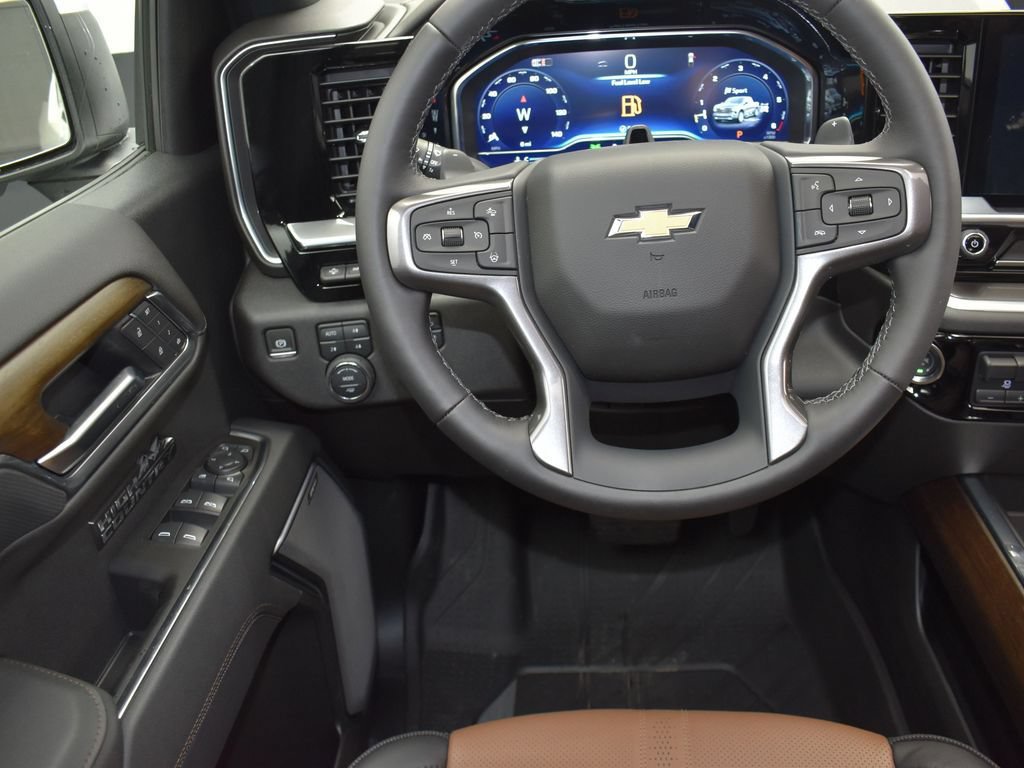New 2025 Chevrolet Silverado 1500 High Country AWD/4WD image 34