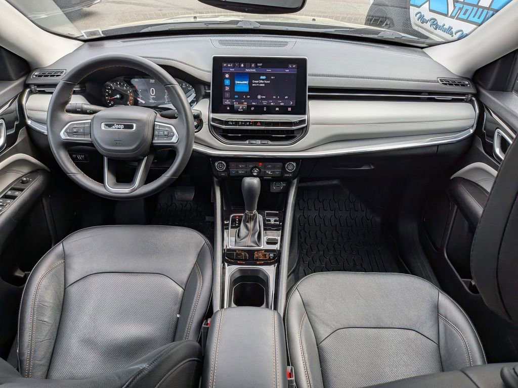 Certified 2022 Jeep Compass Limited image 18