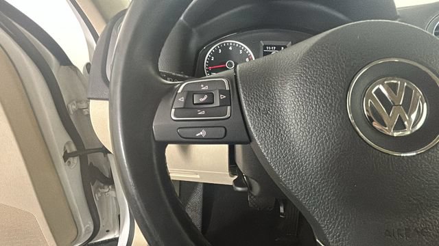 Used 2017 Volkswagen Tiguan S AWD/4WD image 16