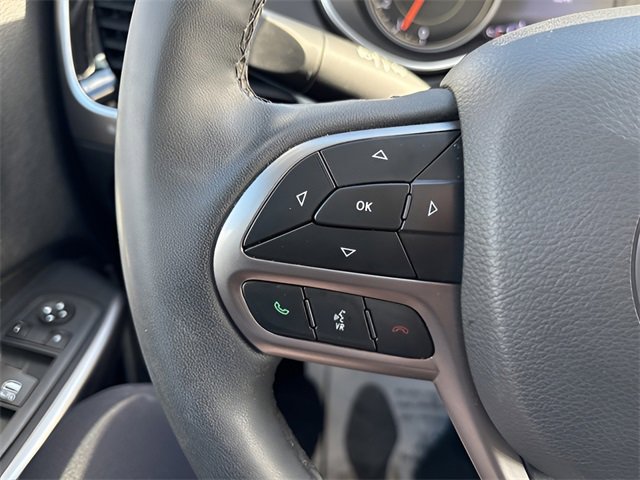 Used 2022 Jeep Cherokee Limited w/ Mopar Interior Package image 10