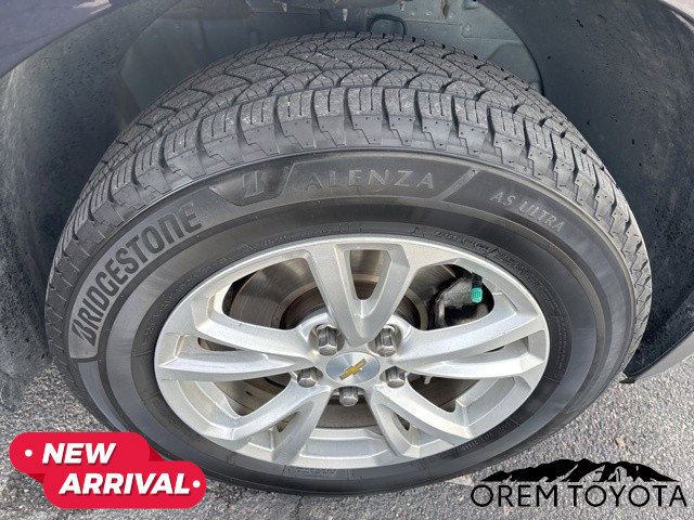 Used 2017 Chevrolet Equinox LT w/ Convenience Package image 11