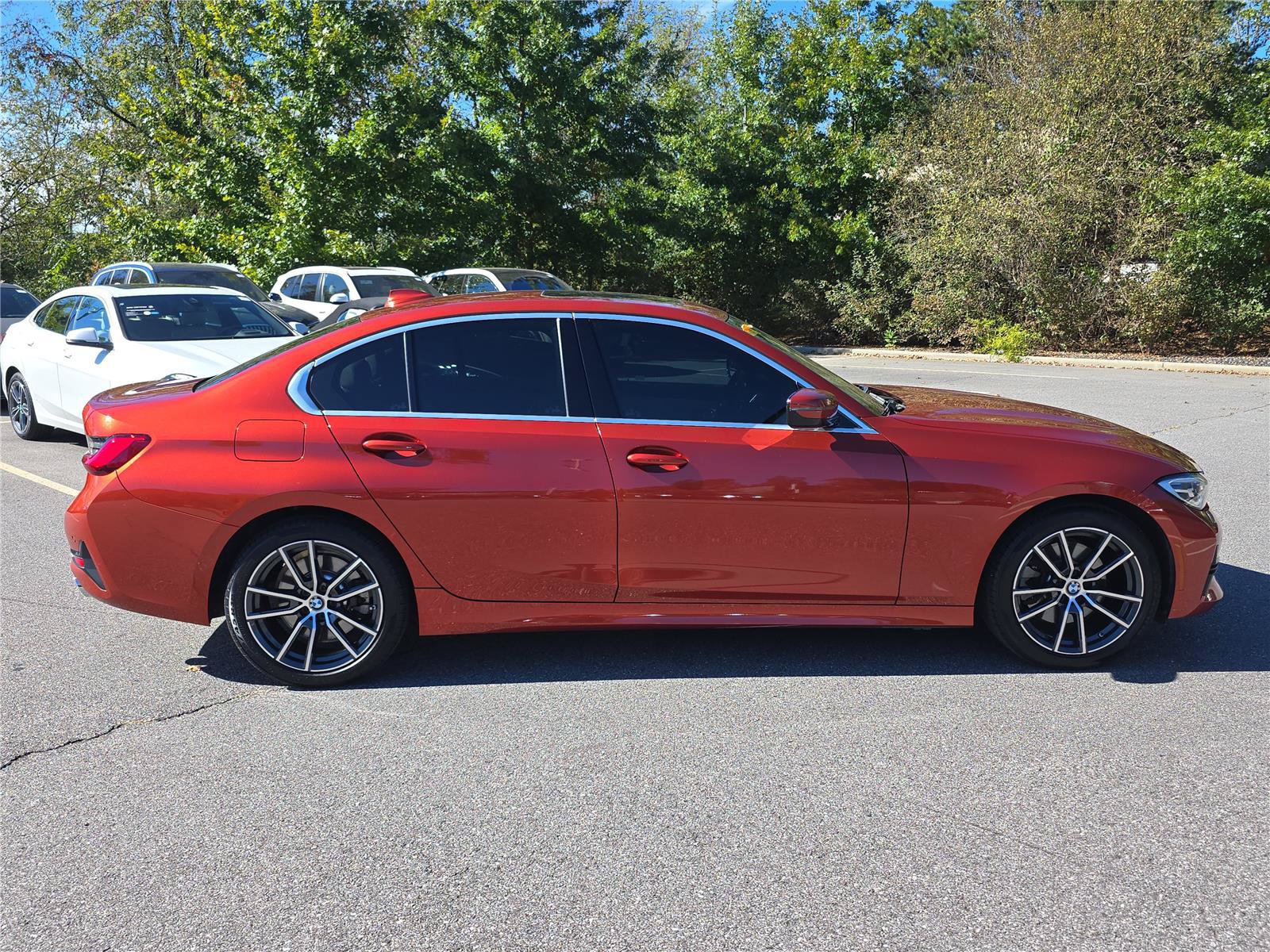 Used 2019 BMW 330i xDrive Sedan AWD/4WD image 2