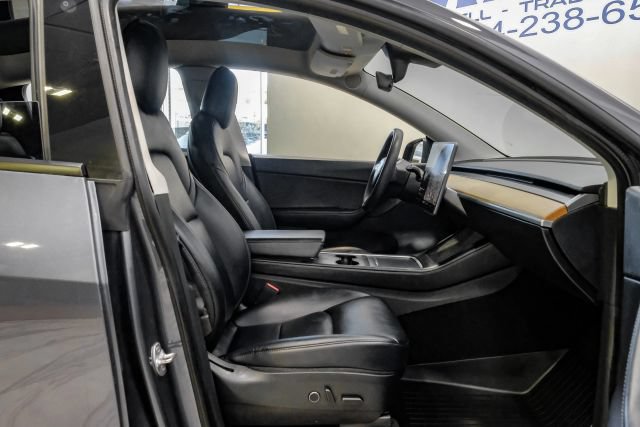 Used 2021 Tesla Model Y 2WD image 43