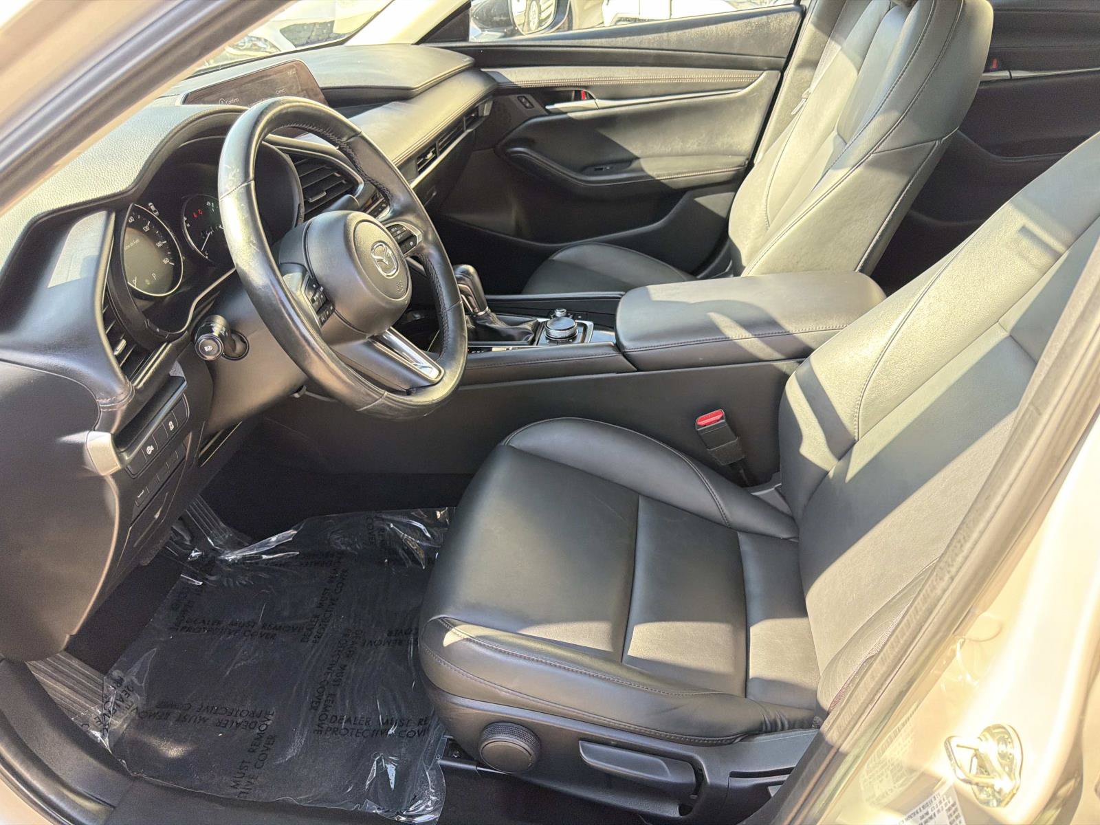 Used 2024 MAZDA MAZDA3 s FWD image 14