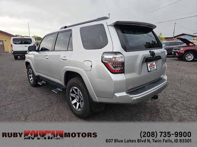 Used 2022 Toyota 4Runner TRD Off-Road AWD/4WD image 5