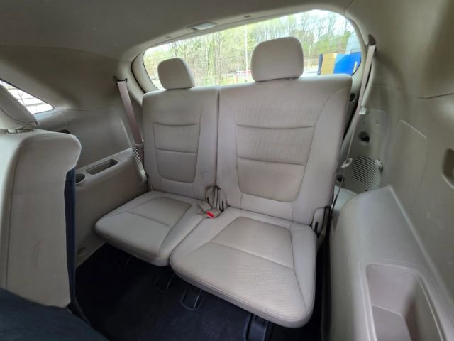 Used 2013 Kia Sorento LX image 20