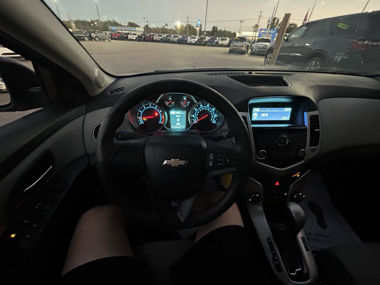 Used 2014 Chevrolet Cruze LS FWD image 25