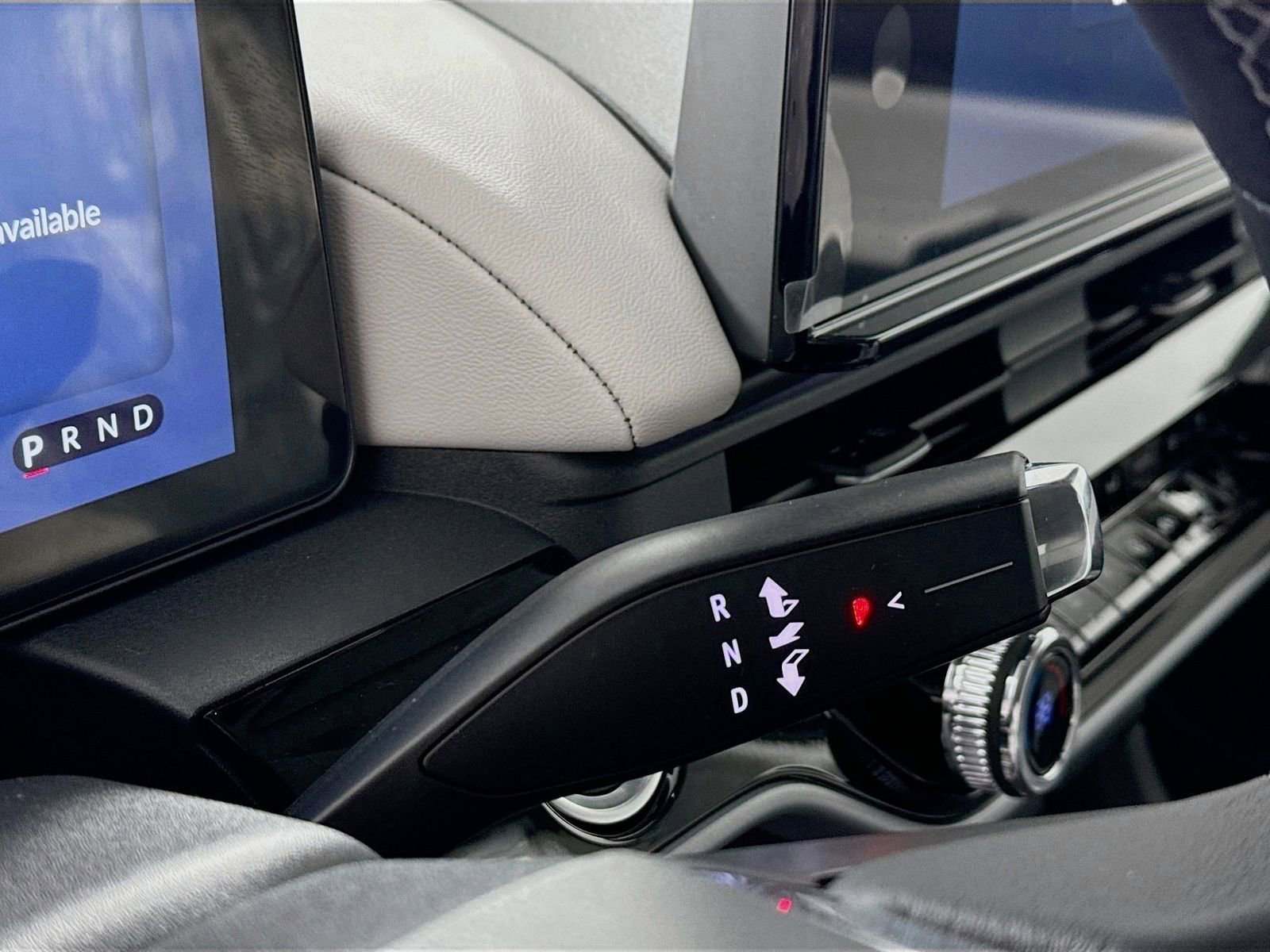 Used 2025 Honda Prologue Elite image 9