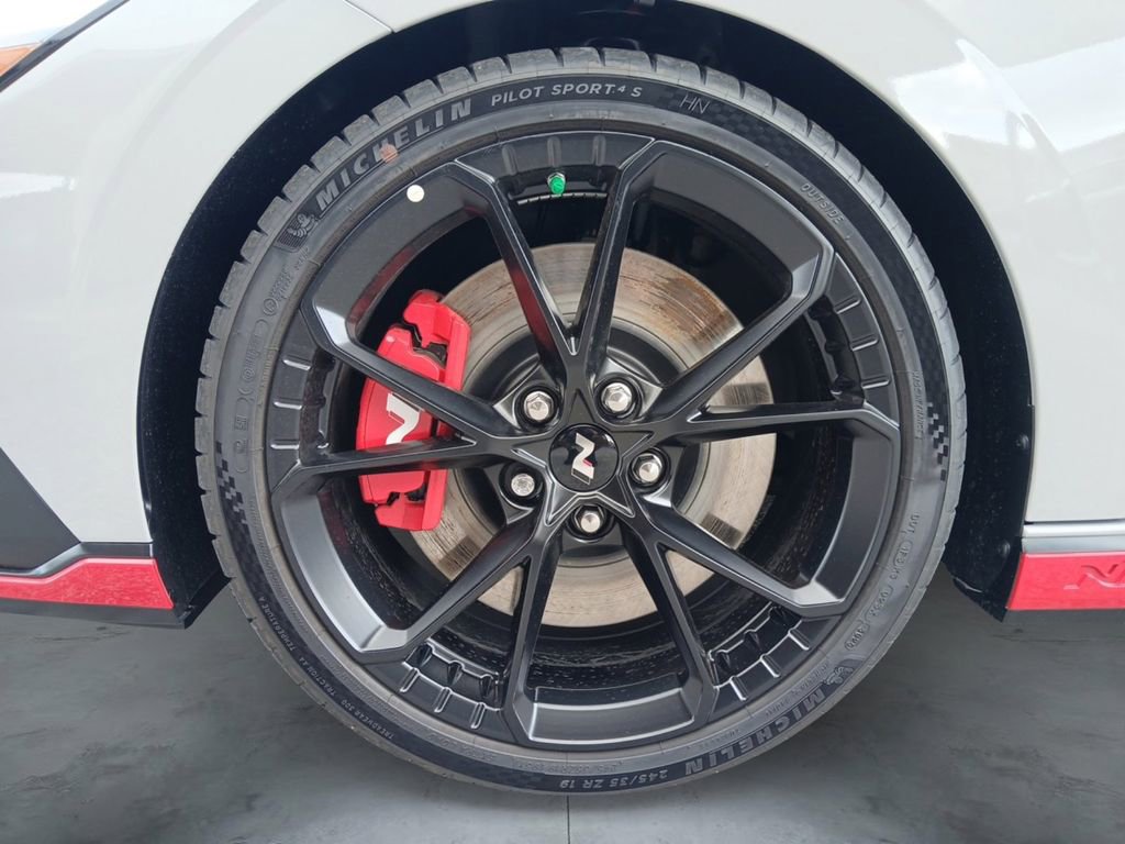 New 2026 Hyundai Elantra N w/ Cargo Package FWD image 14