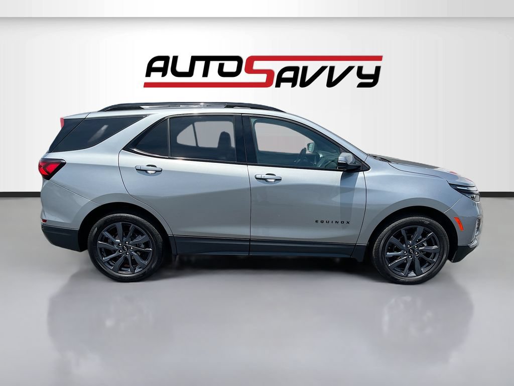 Used 2024 Chevrolet Equinox RS AWD/4WD image 8
