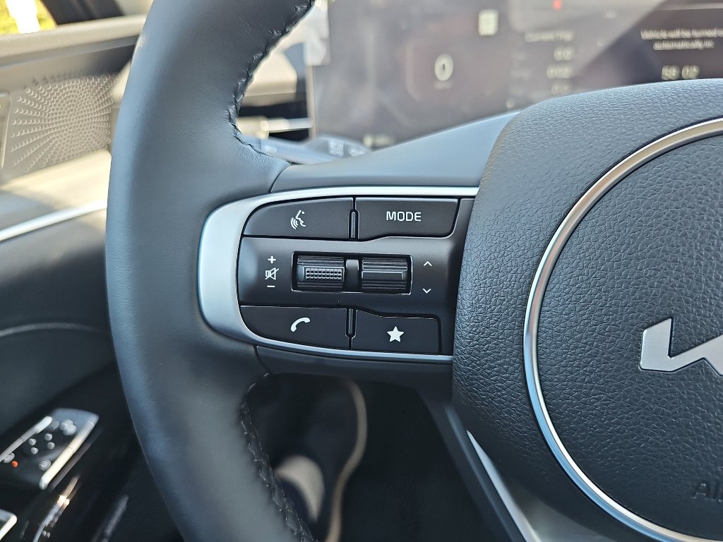 New 2026 Kia K5 EX image 14