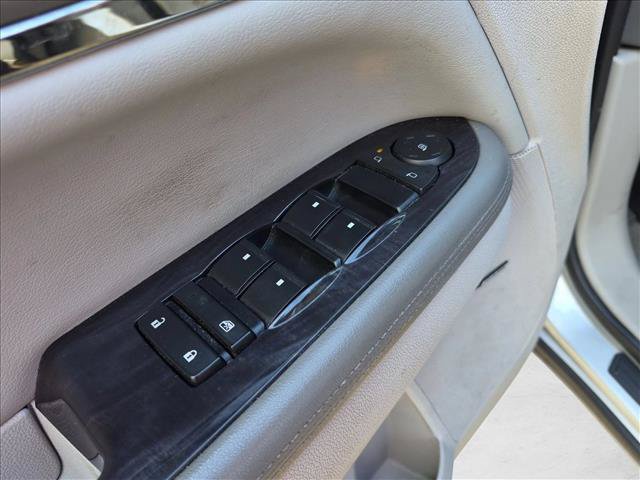Used 2016 Buick Enclave Leather FWD image 12
