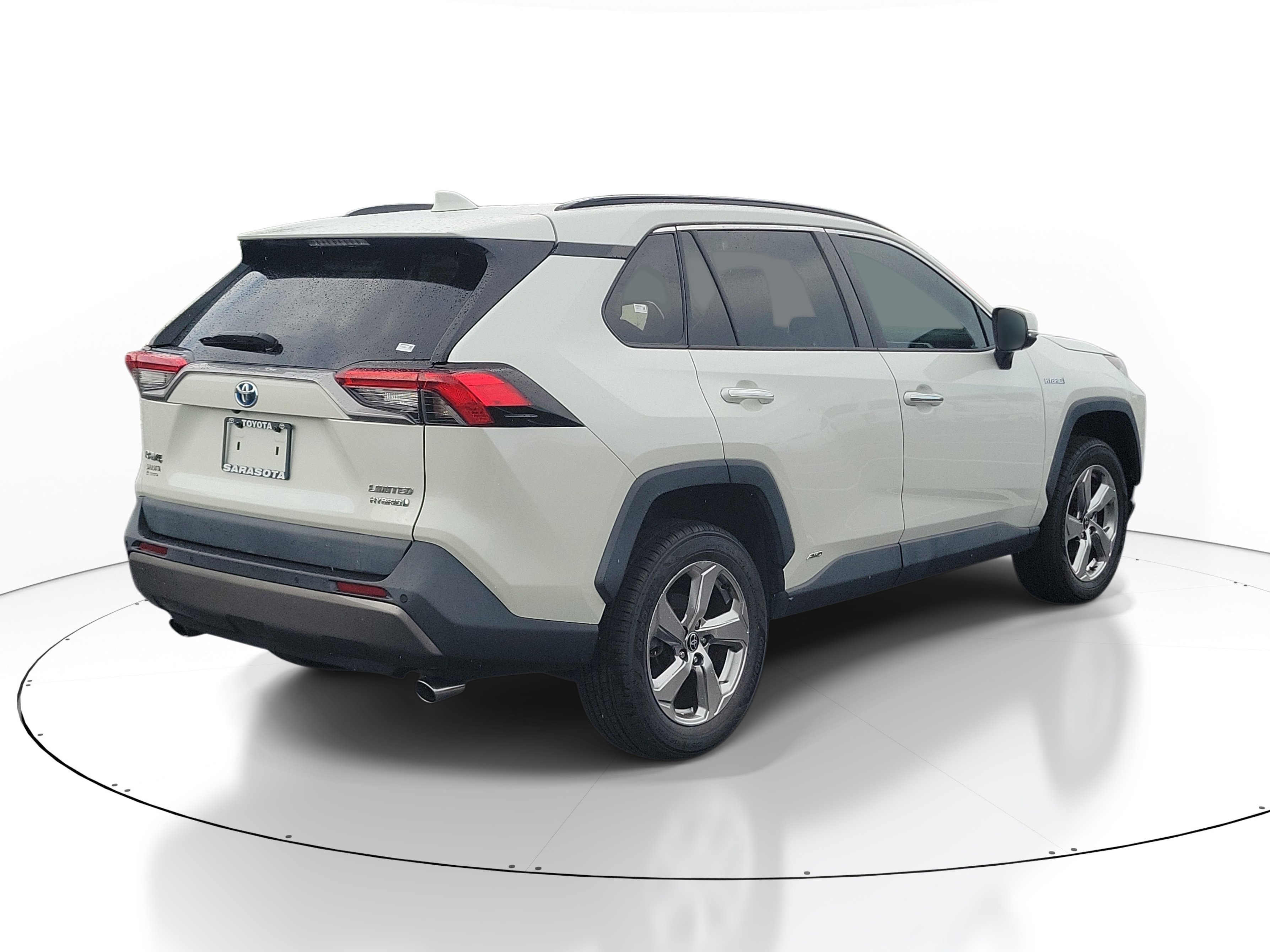 Used 2021 Toyota RAV4 Limited AWD/4WD image 6