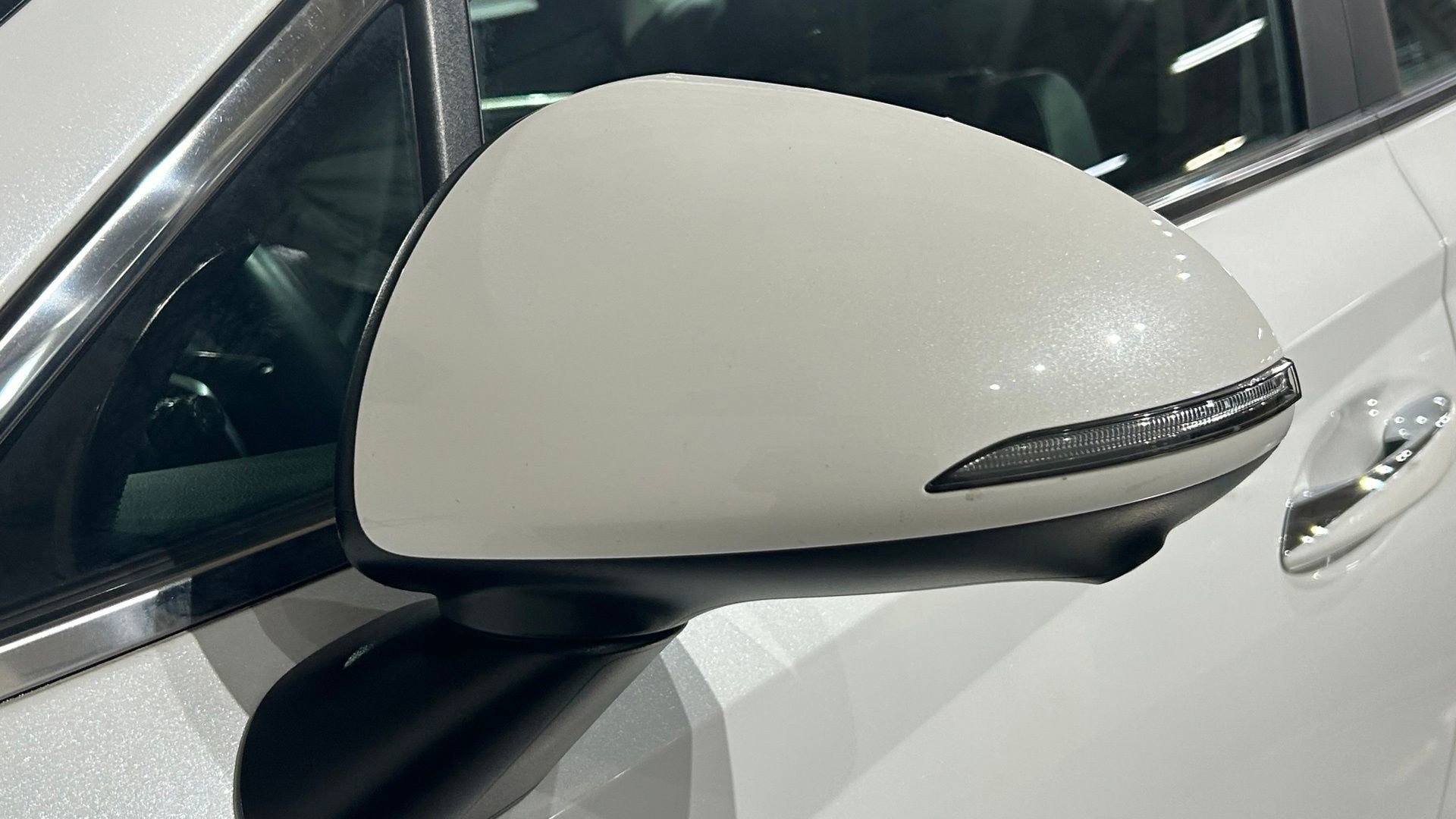 Used 2020 Hyundai Sonata Limited FWD image 17
