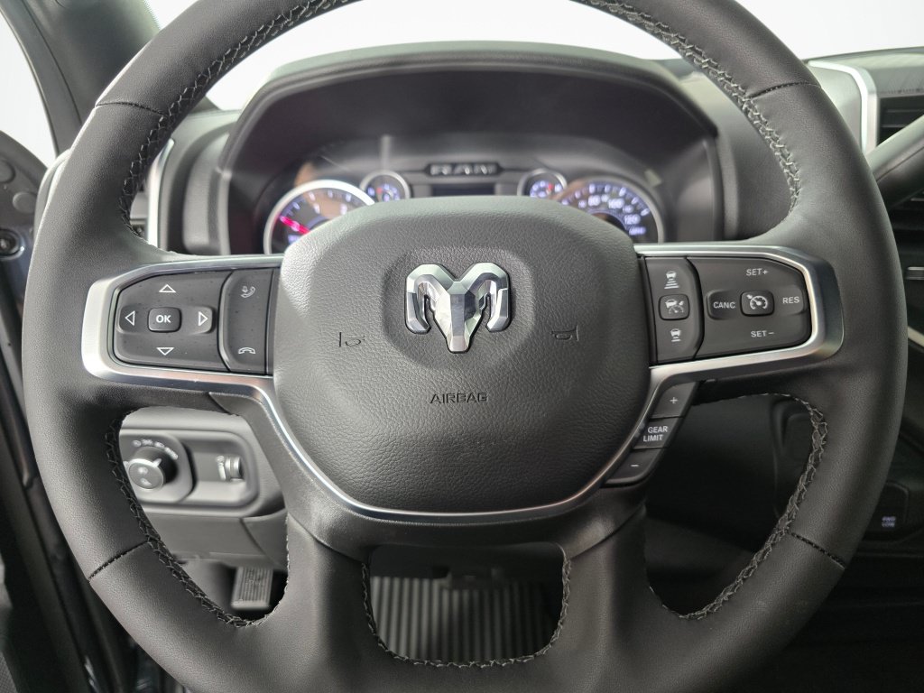 New 2026 RAM 3500 Big Horn AWD/4WD image 19