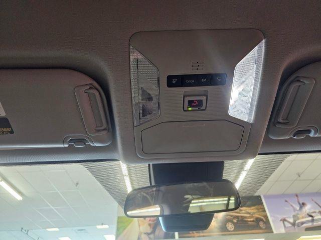 Used 2022 Toyota RAV4 XLE image 24