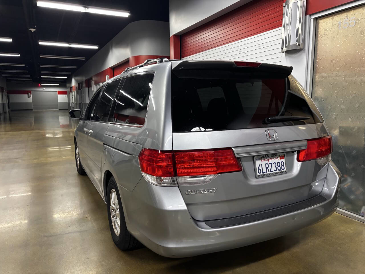 Used 2010 Honda Odyssey EX image 2