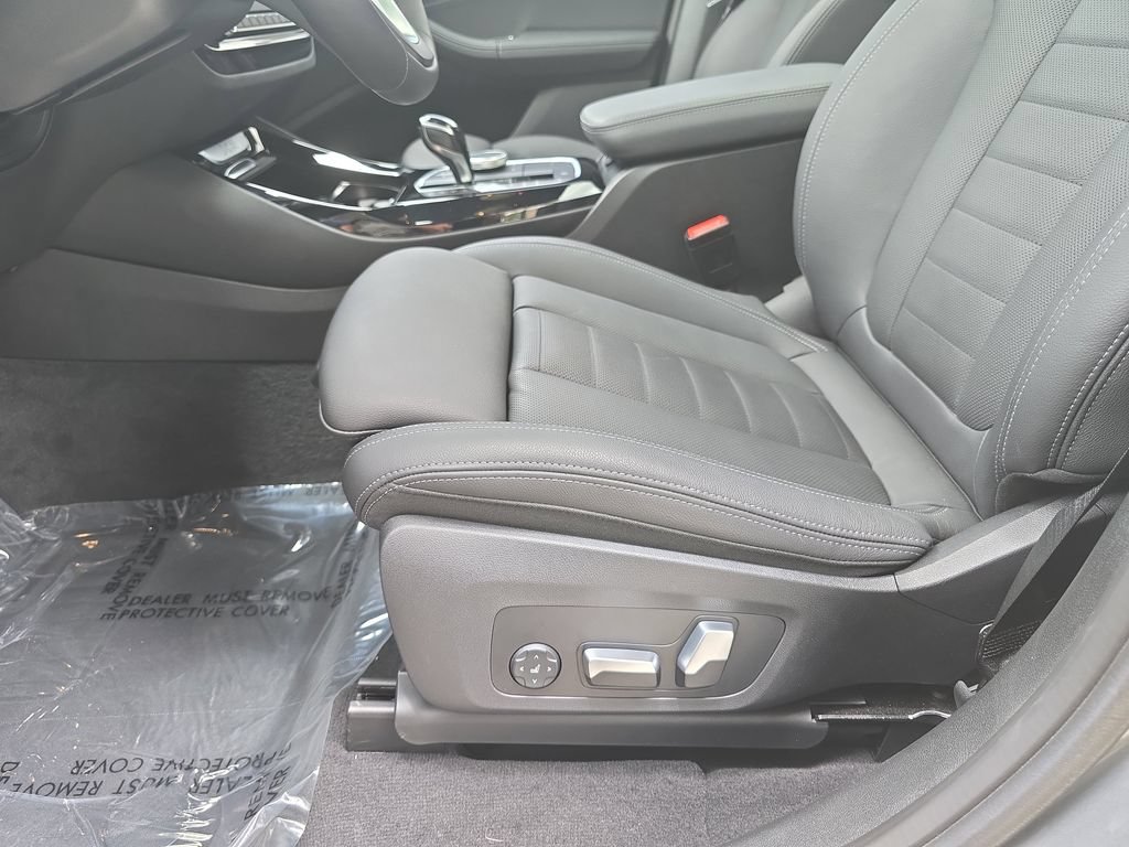 Used 2023 BMW X3 sDrive30i w/ Premium Package w/ZPA RWD image 27