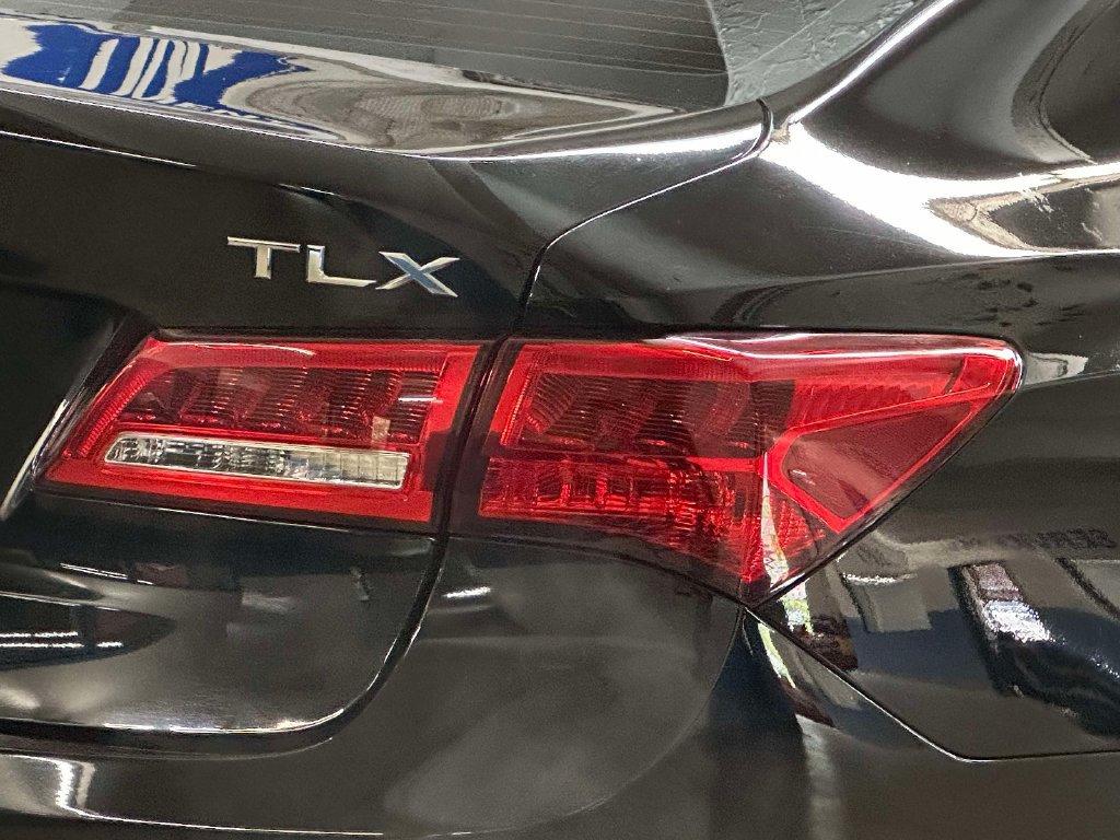 Used 2019 Acura TLX w/ Technology Package FWD image 34